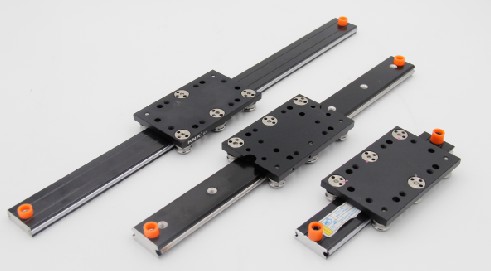 雙軸心導軌.jpg 雙軸心導軌.jpg