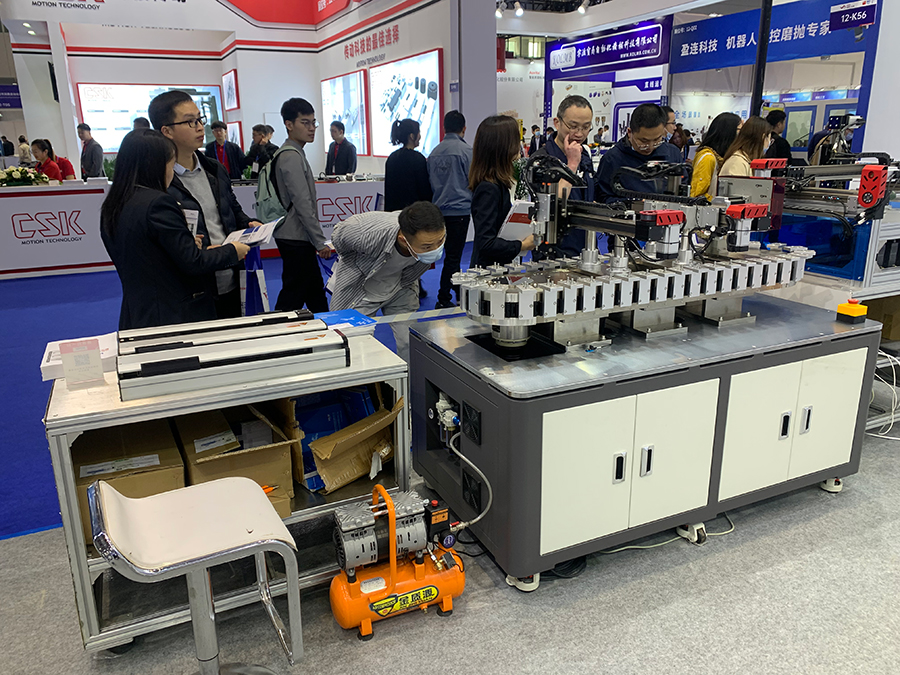 1680168772120589.jpg 給客戶講解-(7).jpg